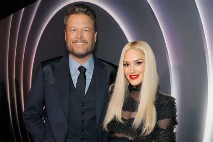 Gwen Stefani Teases Blake Shelton About Using Her Married Name – Hollywood Life