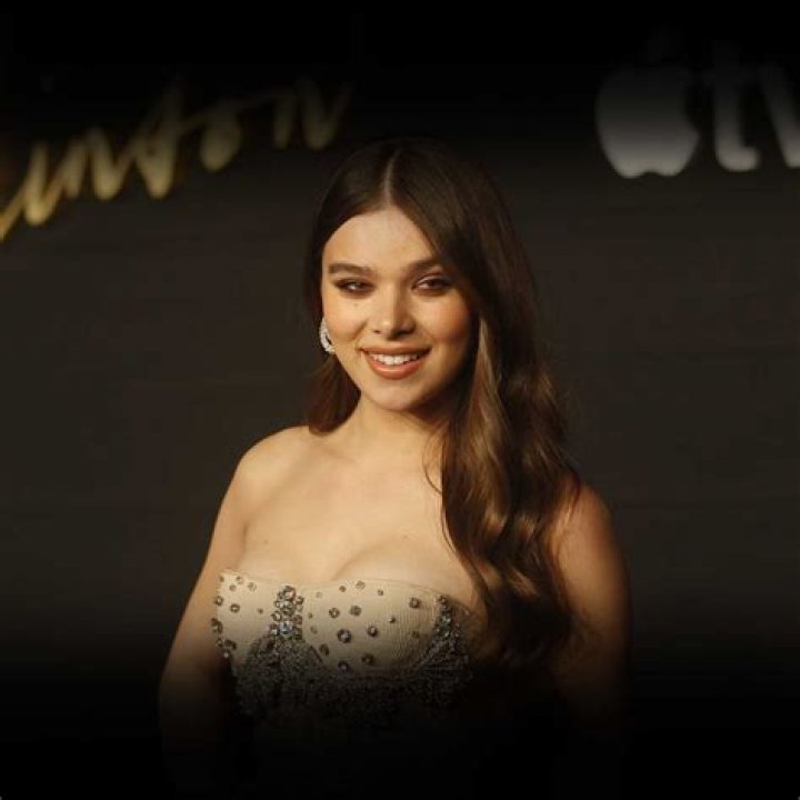 Hailee Steinfeld Accused Of Using The N-Word By Hacker Who Broke Into Her Twitter Account DMs