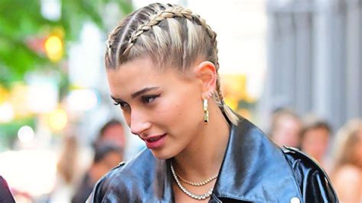 Hailey Baldwin’s Inverted French Braids — How To Get The Look