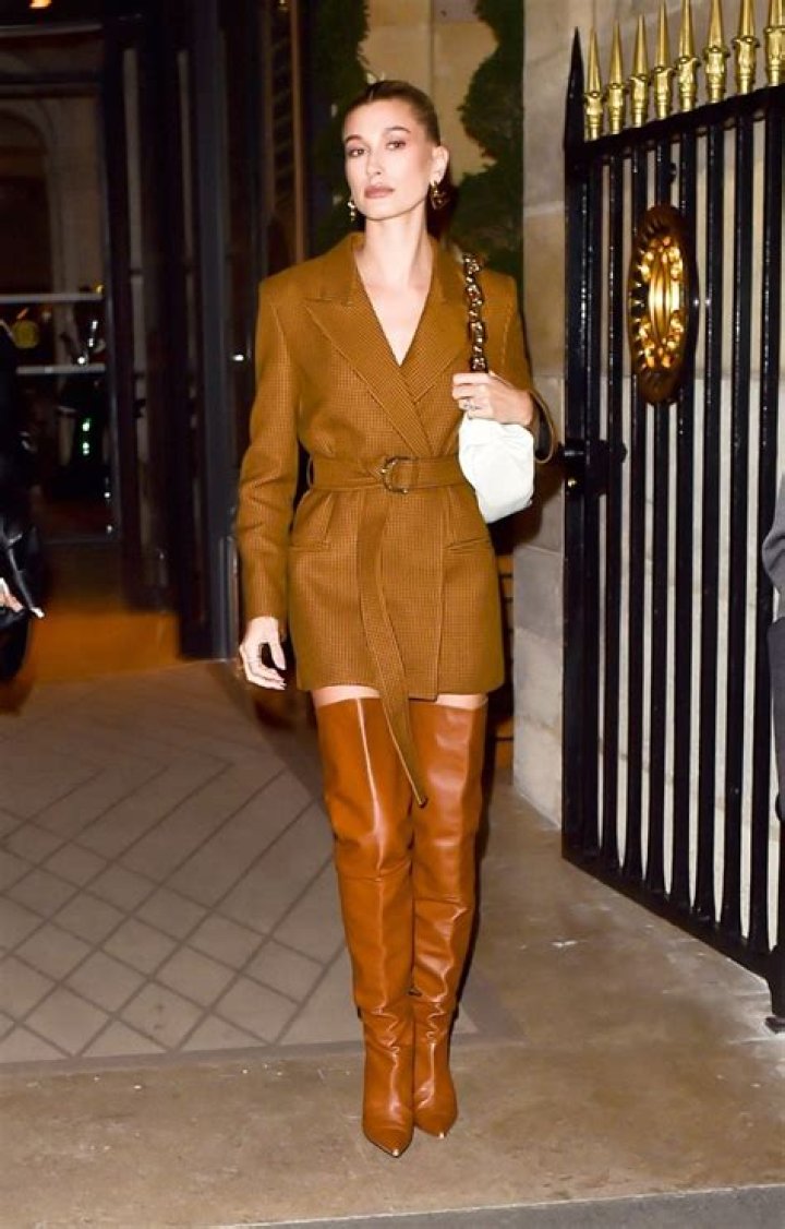 Hailey Baldwin’s Long Legs In Mini Dresses: Photos – Hollywood Life