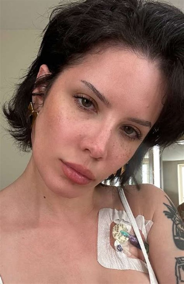 Halsey Reveals ‘Baby’ Tattoo While Wearing Tiny String Bikini: Photo