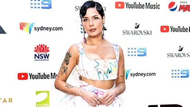 Halsey Shows Off Postpartum Stretch Marks & New Photos Of Baby Ender 3 Weeks After Giving Birth