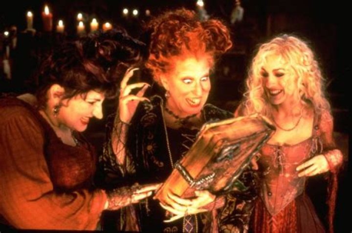 ‘Hocus Pocus’ — Photos Of The Movie – Hollywood Life