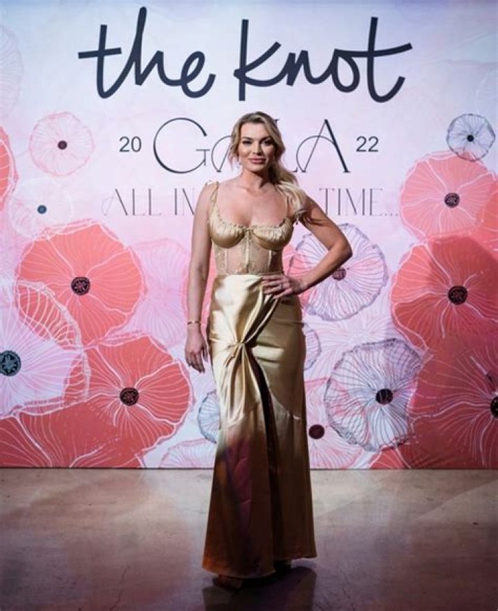 Hottest Celebrity Pics This Week Of Oct. 17-23: Nick Offerman & More