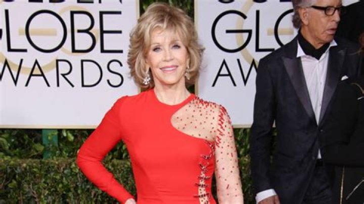 How Many Golden Globes Does Jane Fonda Have? – Hollywood Life