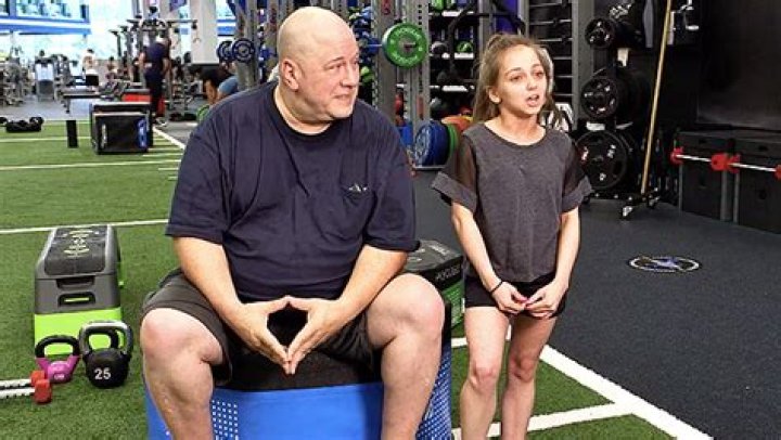 Shauna Braves The Gym With Her Dad – Hollywood Life