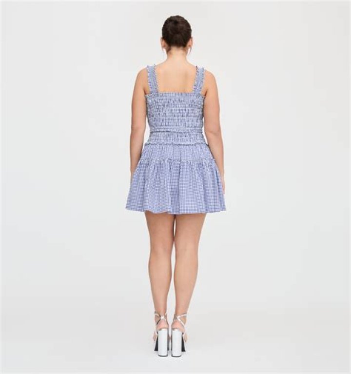 Iggy Azalea Stuns In Mini Dress With Cutouts In New Photos – Hollywood Life