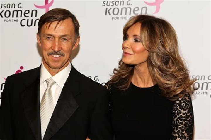 Jaclyn Smith & Brad Allen Kiss In Workout Video – Hollywood Life