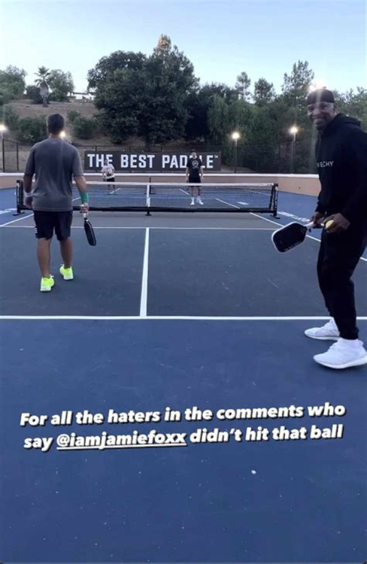 Jamie Foxx Plays Pickleball In Chicago: Photo – Hollywood Life