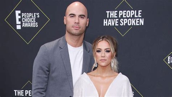 Jana Kramer & Hubby Mike Caussin Spark Split Rumors After Her Cryptic Instagram Messages