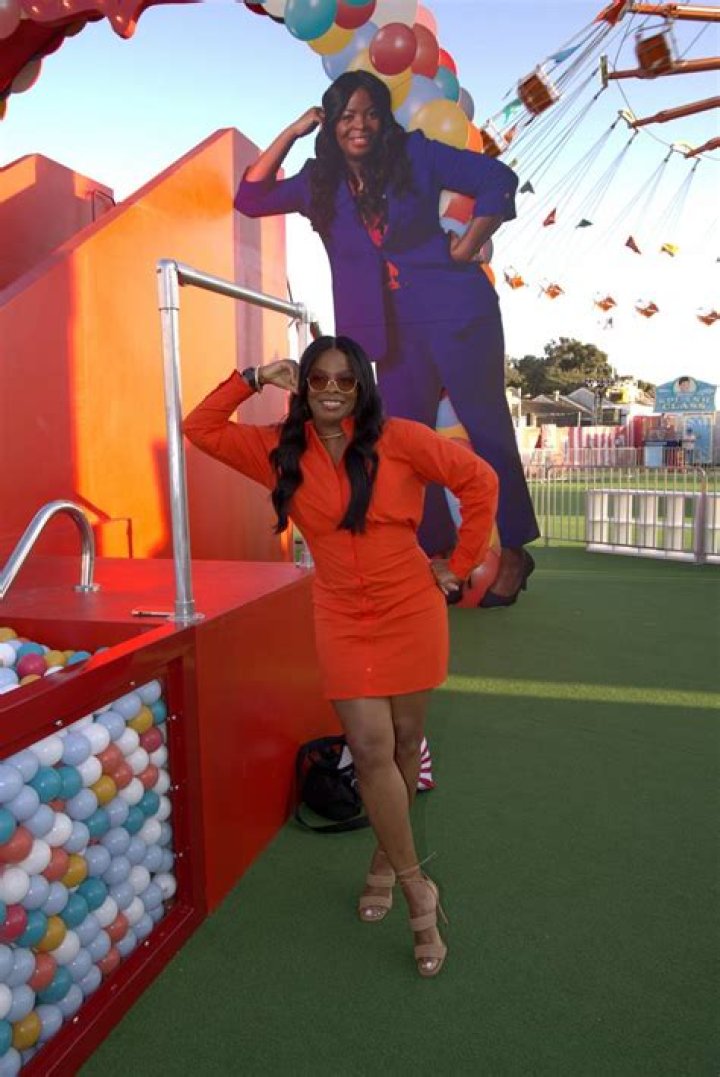 Photos Of The ‘Abbott Elementary’ Star – Hollywood Life