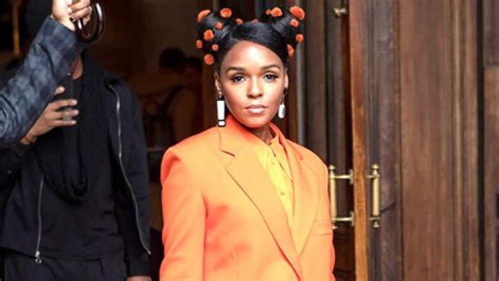 Singer Debuts Short Orange Look – Hollywood Life