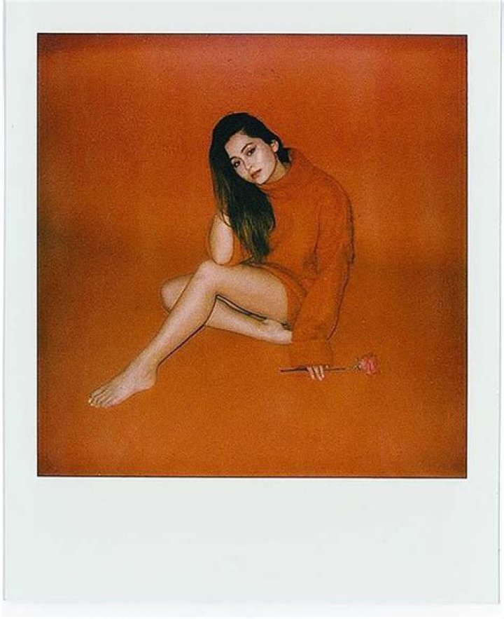 UK Singer Jasmine Thompson Finds ‘Colour’ After A Dark Place On Her Latest EP
