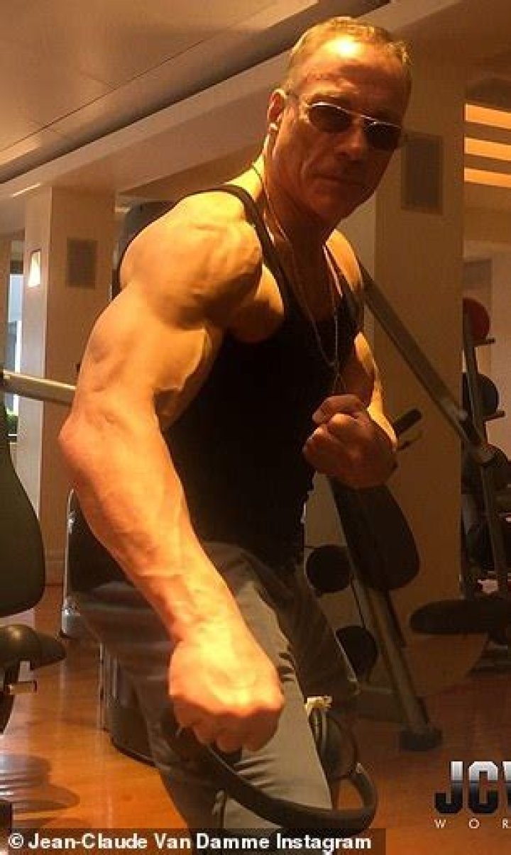 Jean-Claude Van Damme Shows Off Buff Muscles While Shopping – Hollywood Life