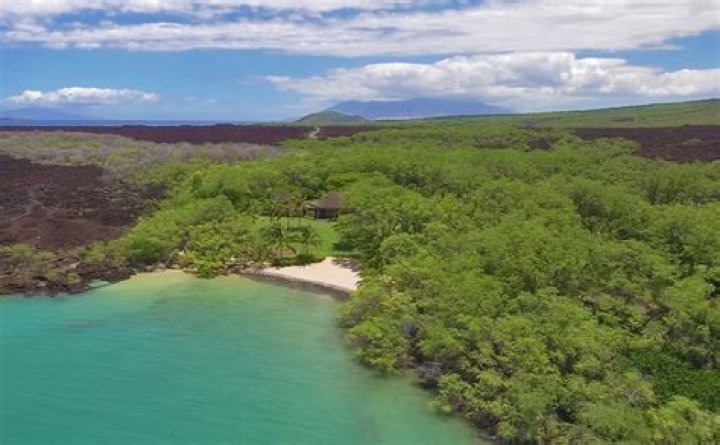 Jeff Bezos Purchases Estate In Hawaii: Photo – Hollywood Life