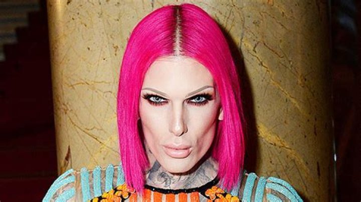 Jeffree Star Denies Ex Nathan Schwandt Is Dating A Woman: Watch – Hollywood Life