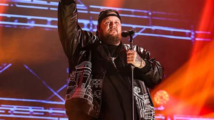 Jelly Roll Delivers Emotional CMA Fest Speech Outside of the Juvenile Detention Center He Was In