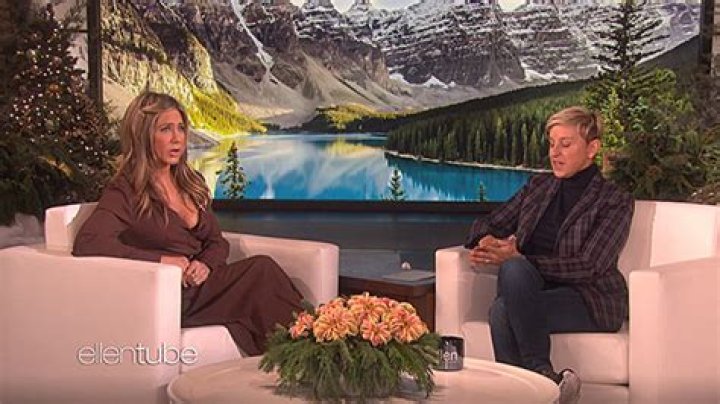 Jennifer Aniston Gushes Over ‘Beautiful’ Hunky Boxing Coach Leyon: ‘He’s My Gentle Giant’