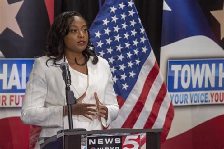 Jennifer Carroll Foy Is Fighting To Be The 1st Black Female Governor Of Virginia: ‘It’s Time’