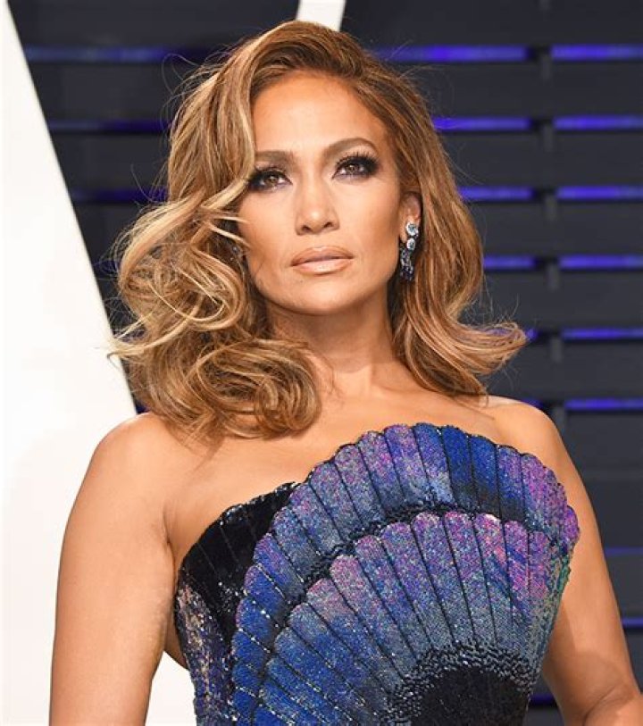 Jennifer Lopez’s Hairstylist Just Launched A $45 Hair Mask That Will Give You Silky Hair Like The Star