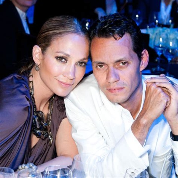 Jennifer Lopez Reunites With Marc Anthony For Son Max’s School Recital – Hollywood Life