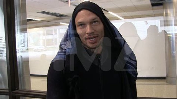 Jeremy Meeks Gave Up Gang Life 7 Years Ago & ‘Gave His Heart To God’