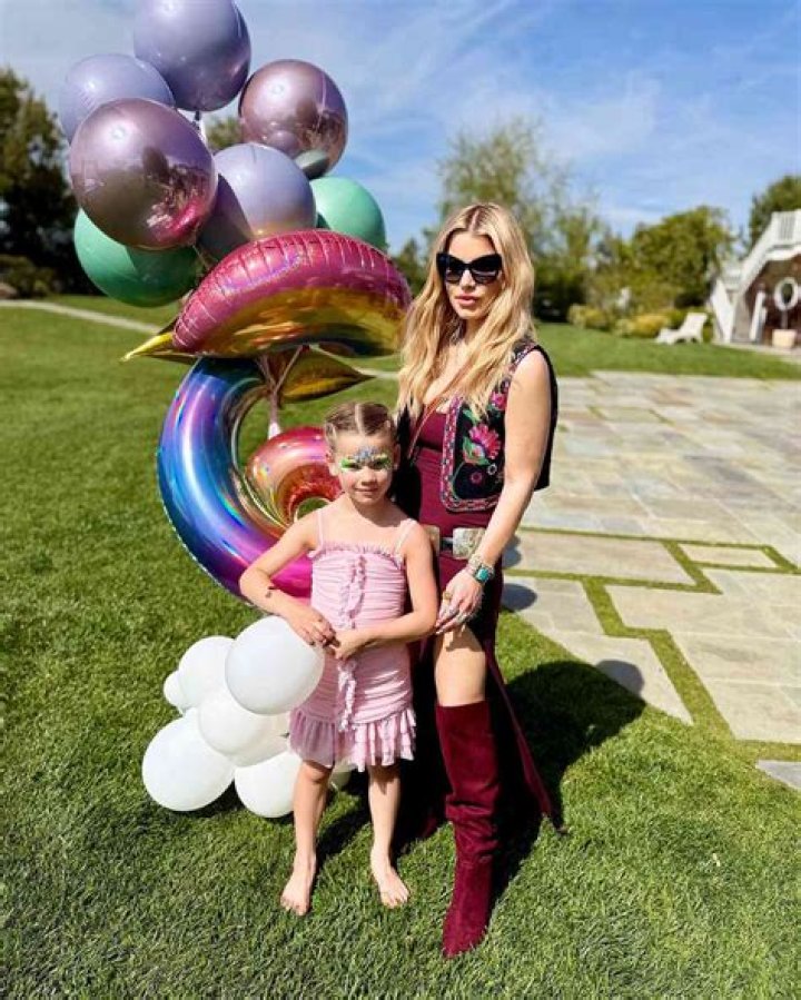Jessica Simpson Shares Sweet Pic Of Daughter Birdie On Her 1st Birthday — See Precious Instagram