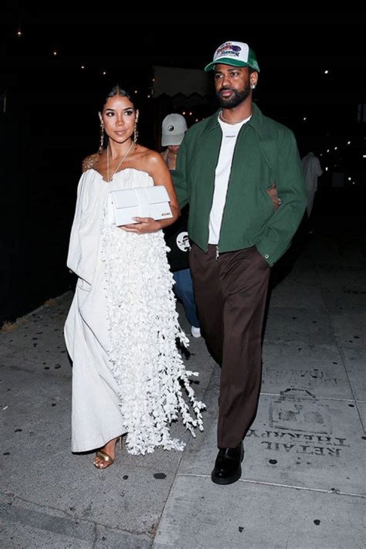 Jhene Aiko Shows Off Baby Bump On Dinner Date With Big Sean: Photo – Hollywood Life
