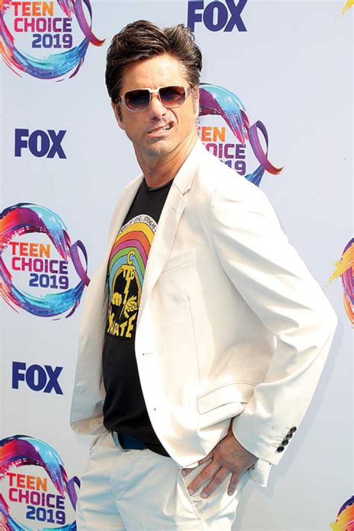 John Stamos Transforms Into Elvis With Face-Swapping App – Hollywood Life