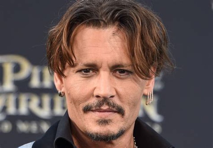 Johnny Depp – Hollywood Life