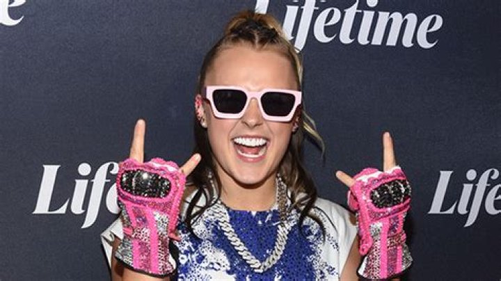 JoJo Siwa Spotted Kissing Former ‘So You Think You Can Dance’ Contestant Madison Rouge Alvarado