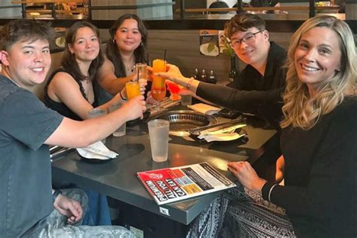 Jon Gosselin Claims He Won Full Custody Of Daughter Hannah, 14, & She Lives With Him ‘Permanently’