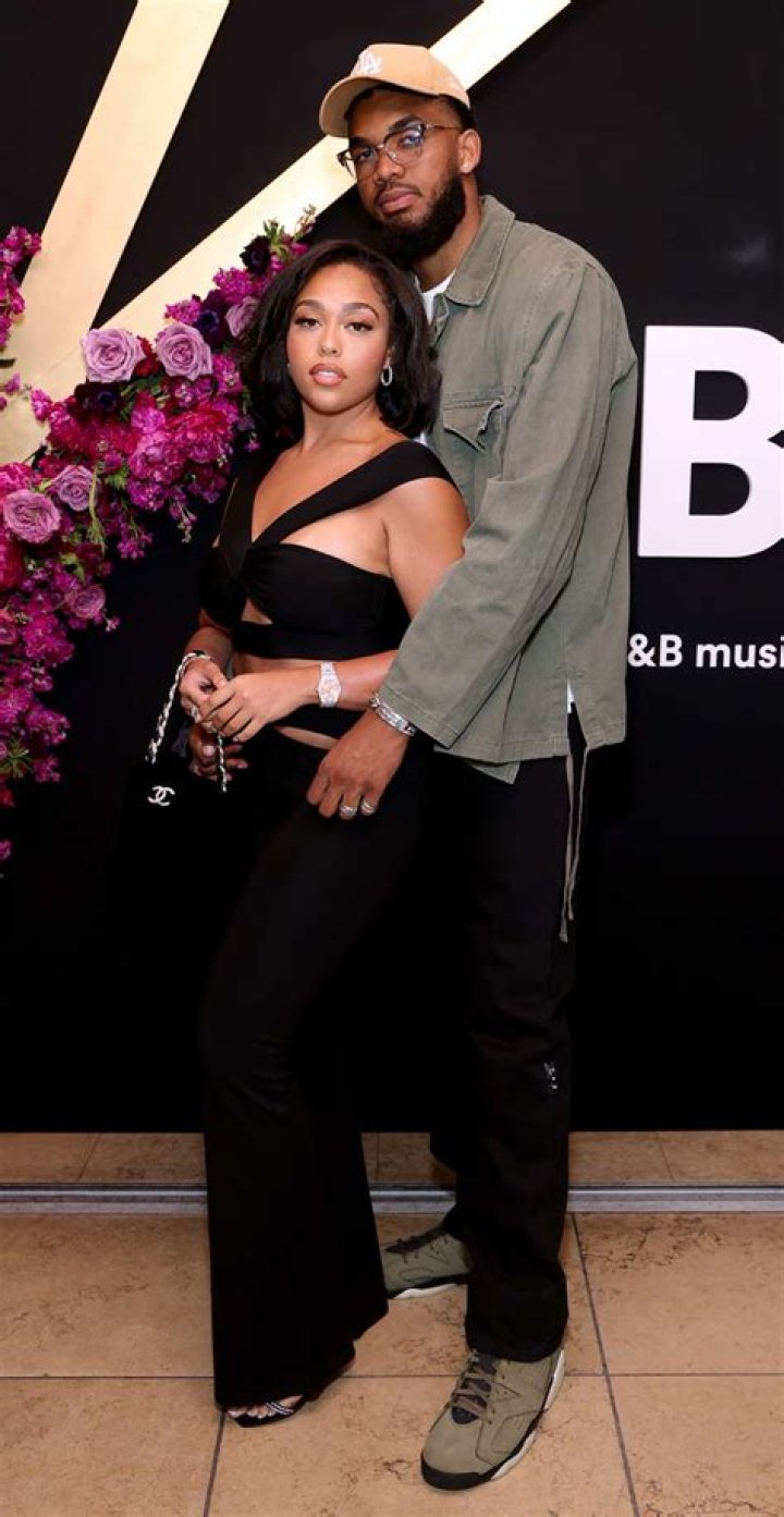 Jordyn Woods Kisses BF Karl-Anthony Towns In Sweet New Photos: ‘My Heart’