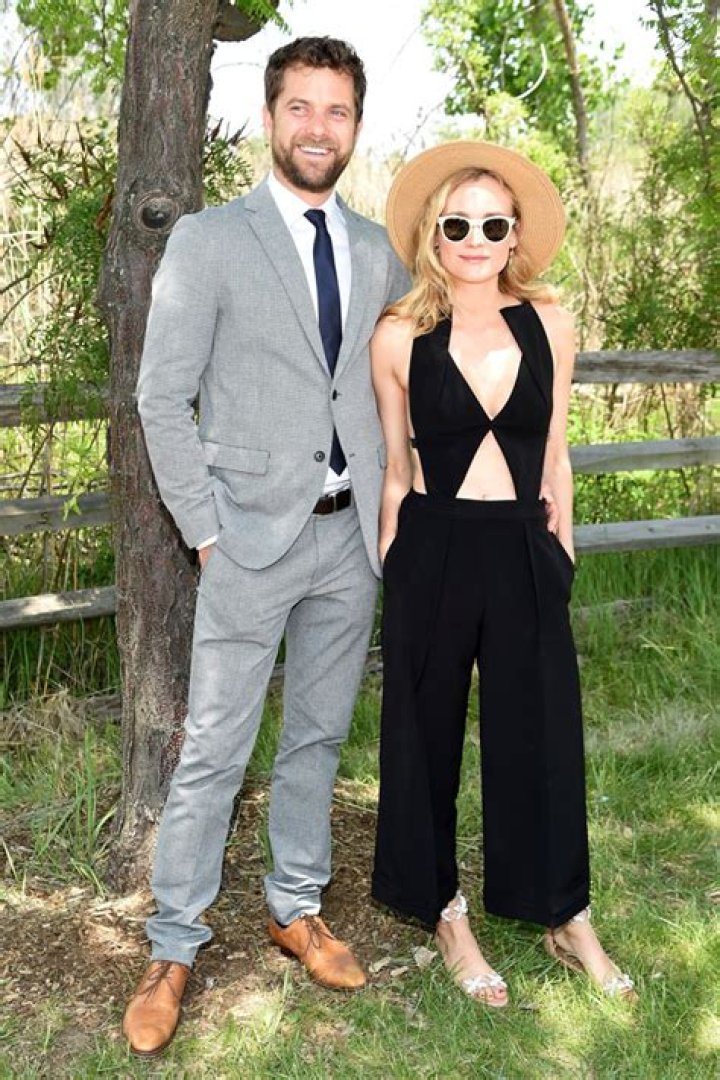 Joshua Jackson & Diane Kruger Married? He Calls Her His Wife At CFDA Awards – Hollywood Life