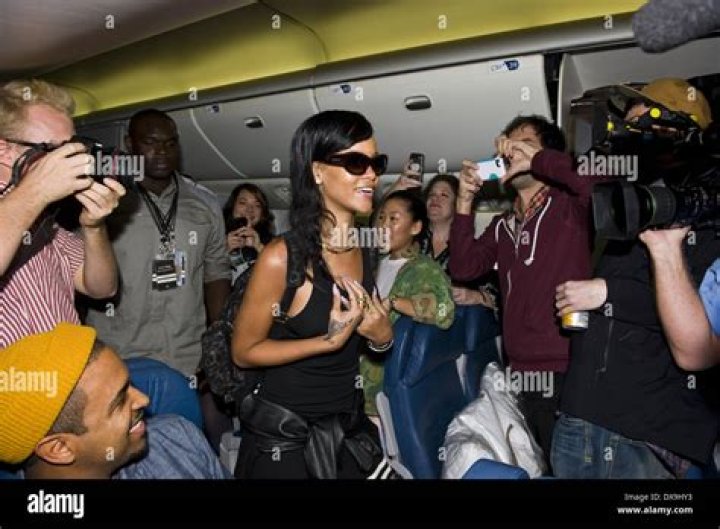 JR Smith & Rihanna Partying In NYC — Truth Behind Sexy Night Together – Hollywood Life