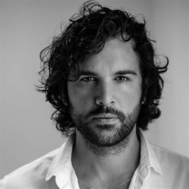 Juan Pablo Di Pace: Photos – Hollywood Life