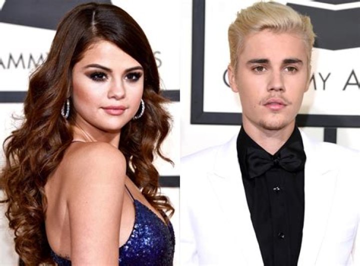 Justin Bieber Using ‘Old Tricks’ To Get Selena Gomez’s Love Again