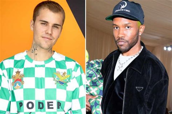 Justin Bieber Defends Frank Ocean’s Coachella Performance – Hollywood Life