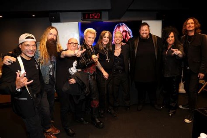 Justin Bieber Gets Cupping Therapy & Head Massage Before Arizona Concert — Pic