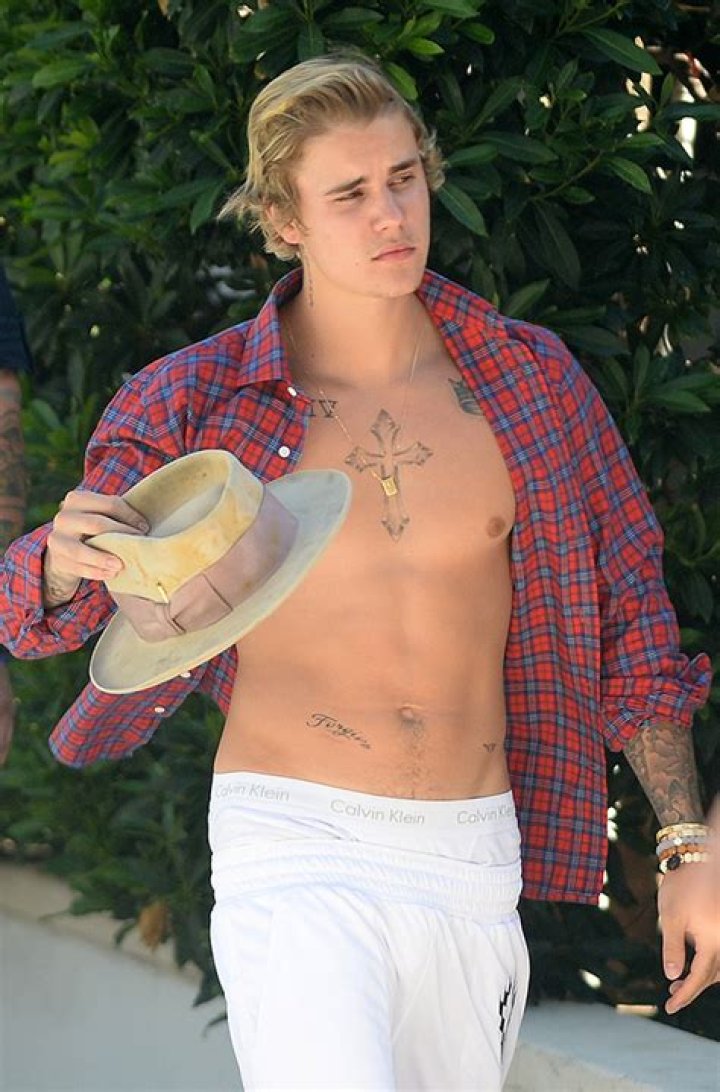 Justin Bieber Accused By Playboy Bunny Of Groping Her? The Truth Revealed
