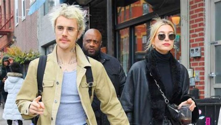 Justin Bieber & Hailey Baldwin’s Feelings On Selena Gomez ‘Popstar’ Lyric – Hollywood Life