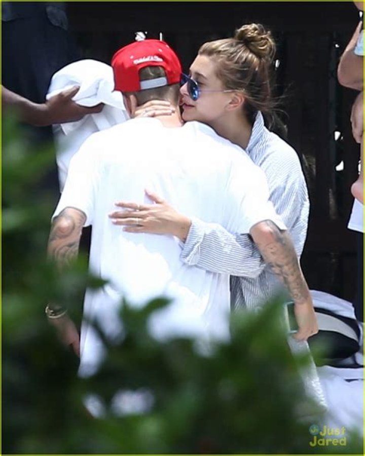 Justin Bieber Makes Out With Wife Hailey Baldwin While Quarantined Together: ‘She’s The Love Of My Life’