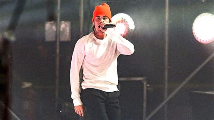 Justin Bieber Postpones The Rest Of Of His World Tour Until 2023