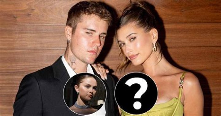 Justin Bieber & Selena Gomez: See Their Romantic Pic From St. Martin