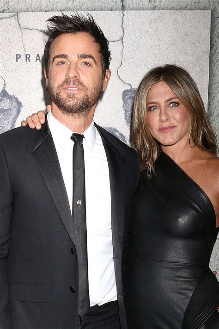 Justin Theroux Comments On Jennifer Aniston Relationship: Details – Hollywood Life