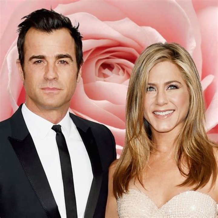 Jennifer Aniston & Justin Theroux – How They Met & Fell In Love