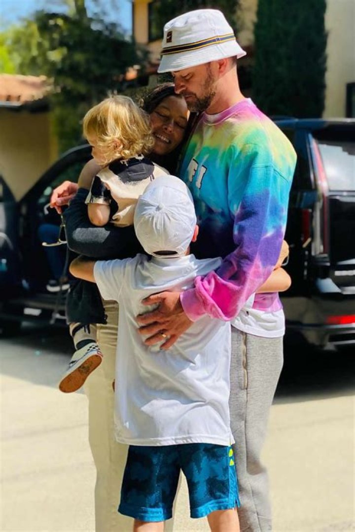 Justin Timberlake Teaches Son Silas, 4, To Play Golf & Hugs Wife Jessica Biel On Family Outing