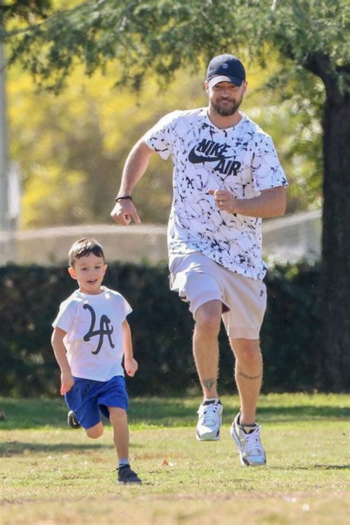 Justin Timberlake, 38, Runs Around With Son Silas, 4, During Fun Family Outing — Pic