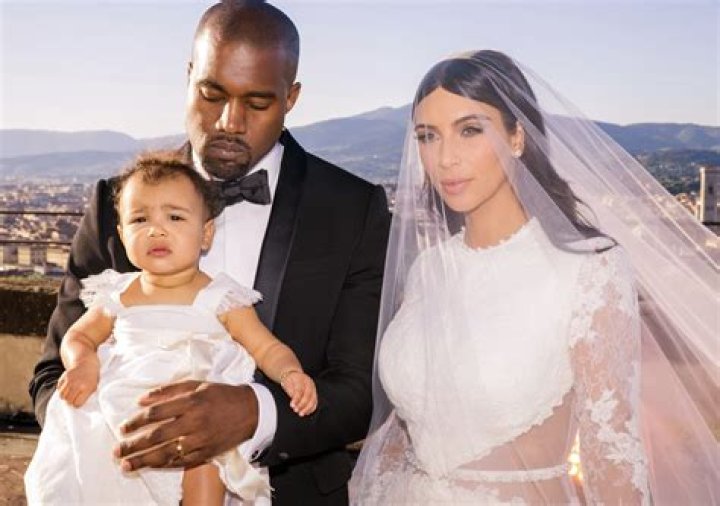 Kanye West & Kim Kardashian Wedding Guest List — Stars Flock To Fairytale Event – Hollywood Life