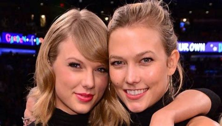 Karlie Kloss Attends Taylor Swift’s ‘Reputation’ Show In Nashville – Hollywood Life